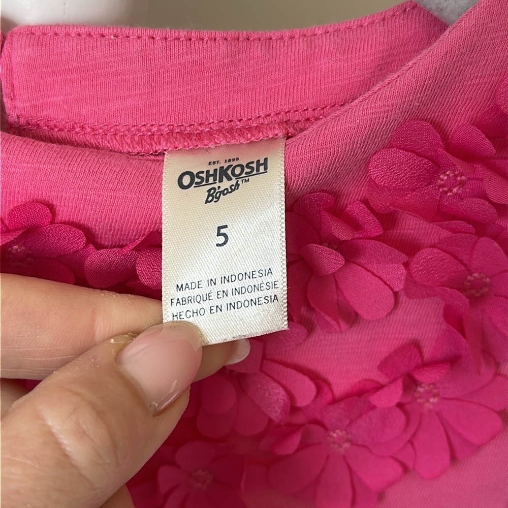 Oshkosh B’Gosh Short Sleeve Floral T-Shirt Size 5 - Picture 3 of 10